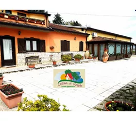 Azienda Agrituristica Collina di Roseto