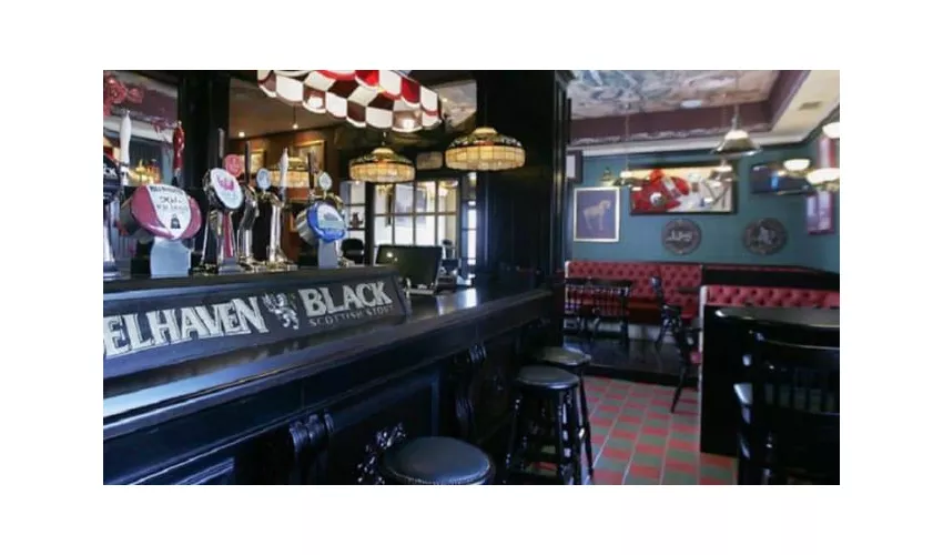Tartan Scottish Pub