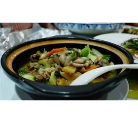 Hong Ni