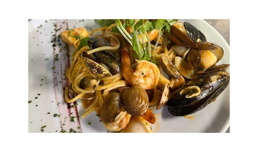 Ristorante di Pesce e Carne a Milano La Foglia