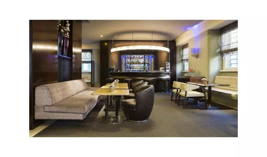 Blue Lounge By Melià