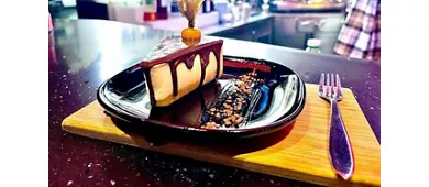 FASHION CAFÈ