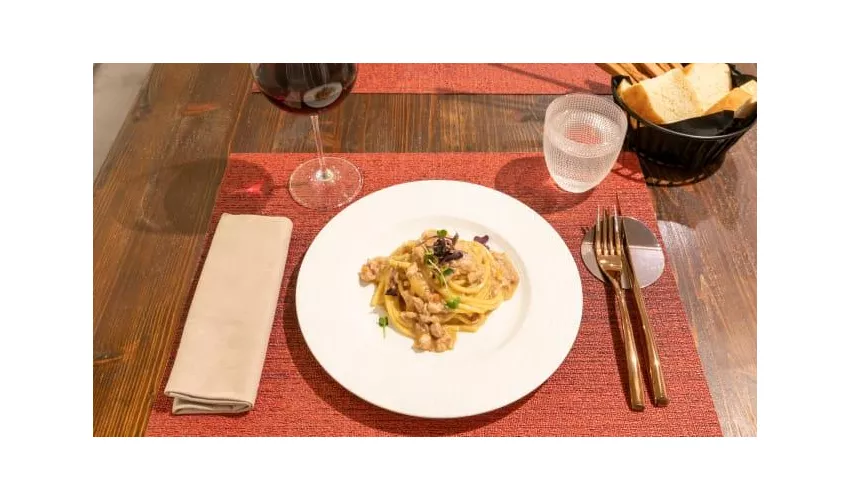 LaRubia Steakhouse