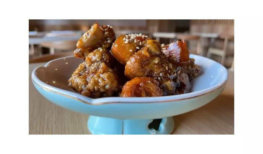 Miao Chinese Restaurant