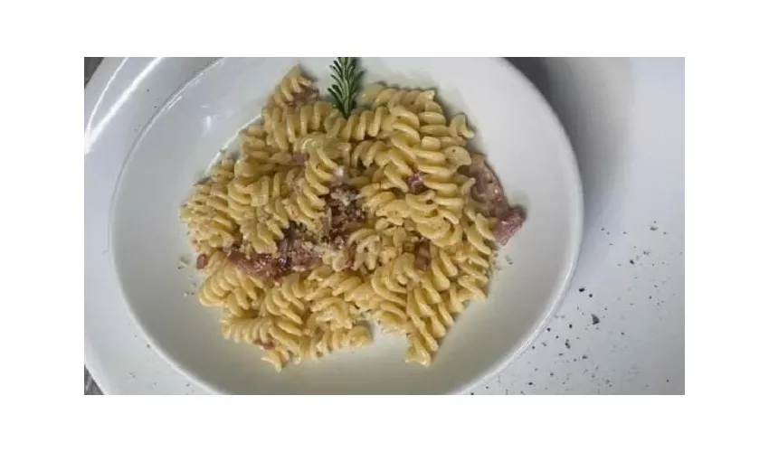 Medì Restaurant Wine & Food