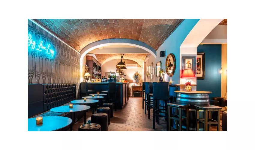 BIG EASY Cocktail House