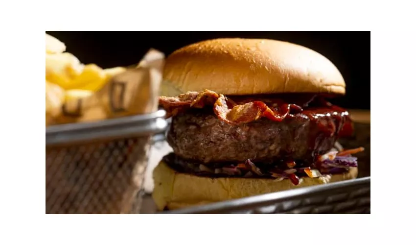 Don's - Meats & Spirits