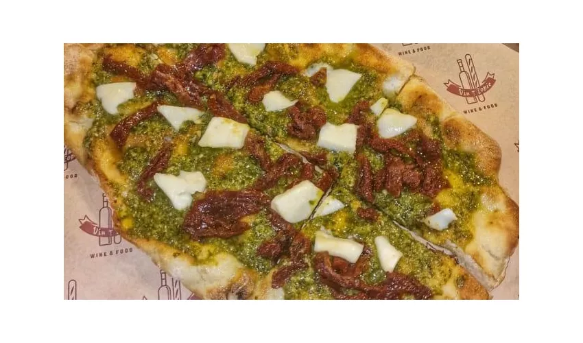 Vin Topic Wine & Food