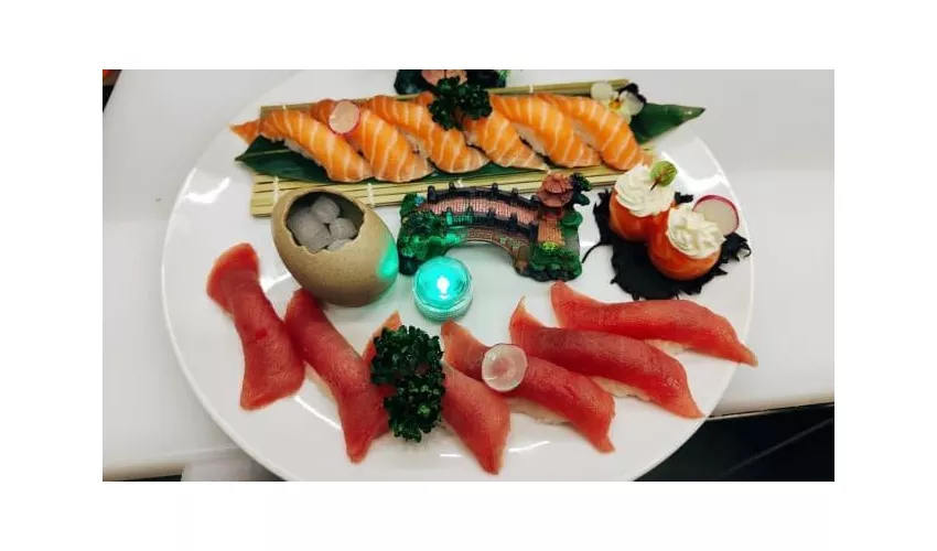 Lucky Sushi