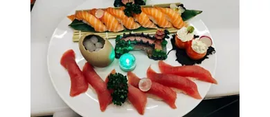 Lucky Sushi