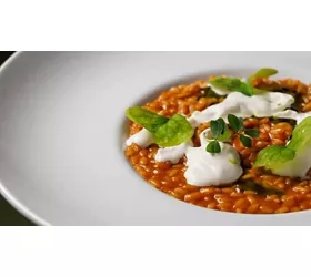 FOLLIS - Restaurant & American Bar