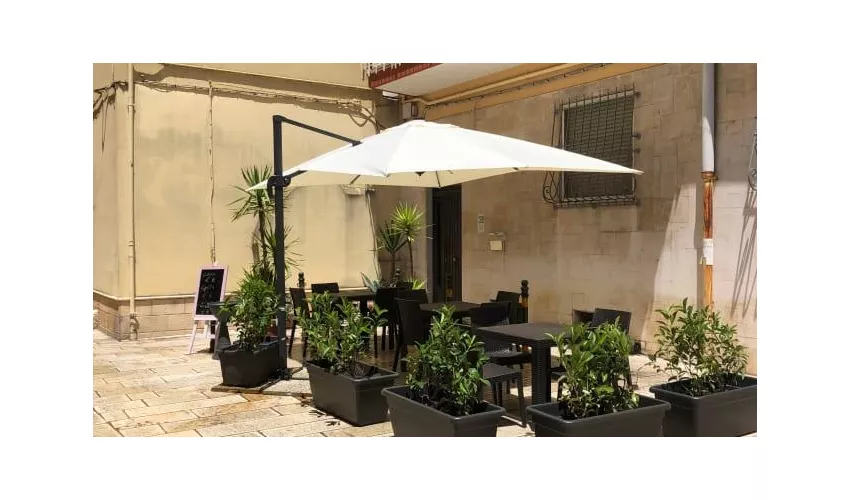 BRVNDISII RES ENOTECA BISTROT