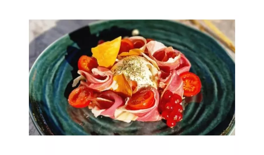 Vista Trastevere Roof Bar & Restaurant by "UNA cucina"