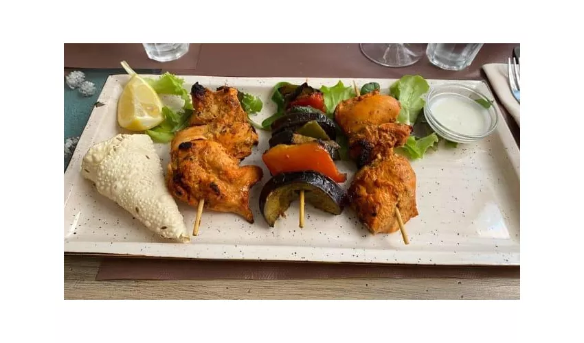 Tandoori Indian food