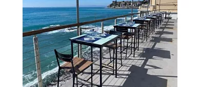 10 BEACH BISTROT
