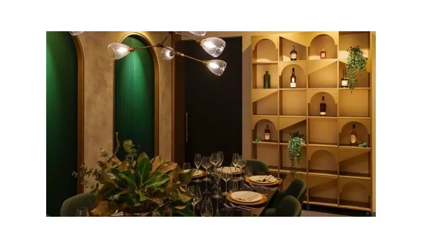 Ammalia Restaurant and Lounge