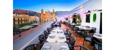 The Rooftop Terrasini Restaurant & Lounge bar