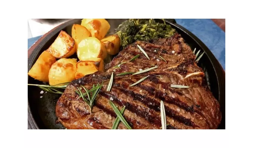 Fanos Trattoria Pizzeria Bar