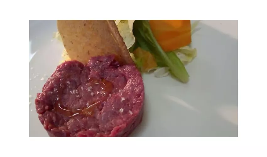 Sea Art Bar & Restaurant