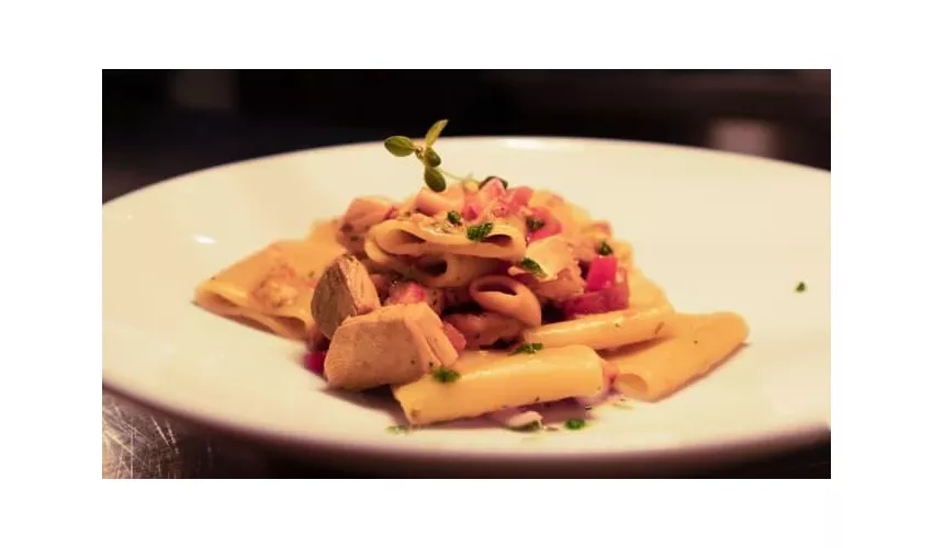 Sea Art Bar & Restaurant