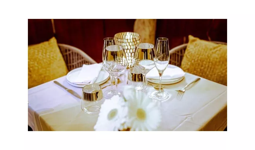 Vattani Elegant Italian Restaurant & Cocktail Bar