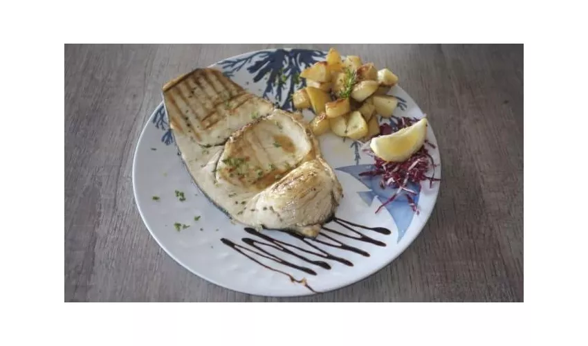 LA CASA BLANCA FISH & BEER