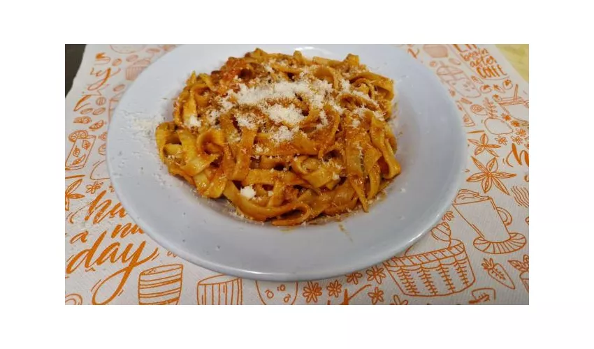 SALVATORI BAR
