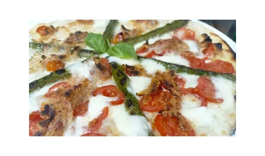 Ristorante e Pizzeria The Village Food & Drink