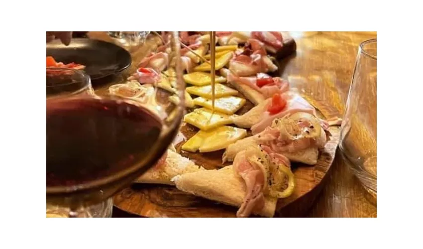 Clash Wine & Beef