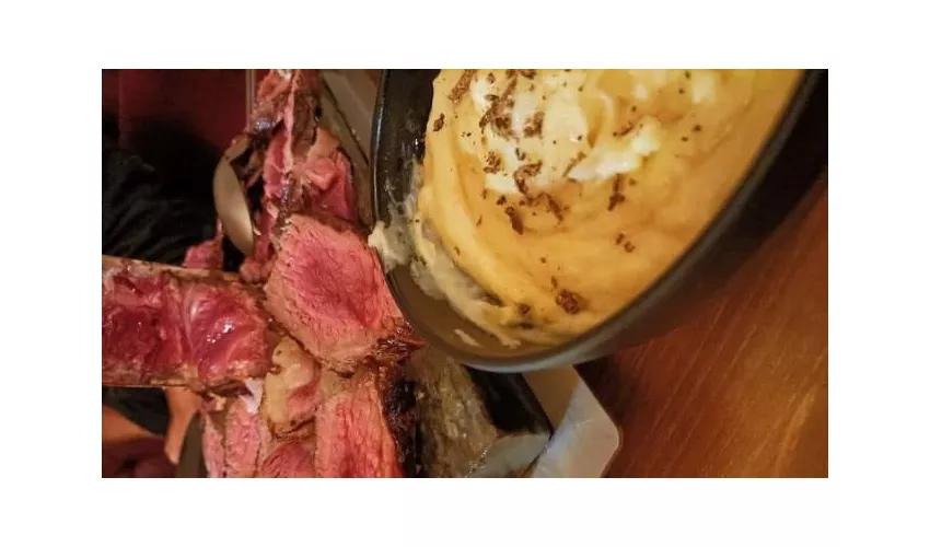 Clash Wine & Beef