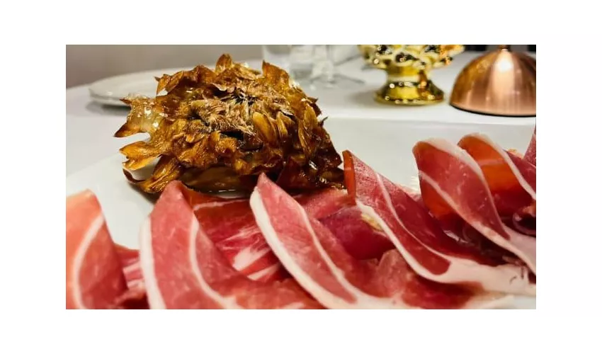 La Pigna Roma Cocktail Bar and Restaurant