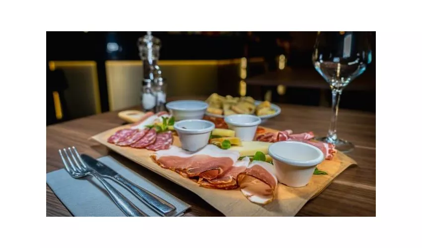 Santateresa Restaurant