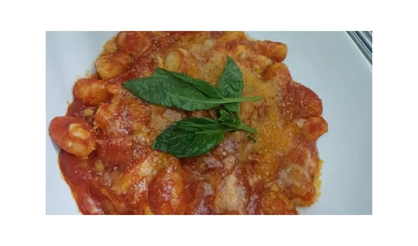 Vanzi Neapolitan food & drink