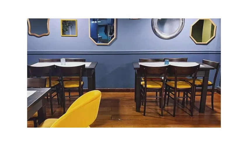 Piano B, Comfort food & Drinks