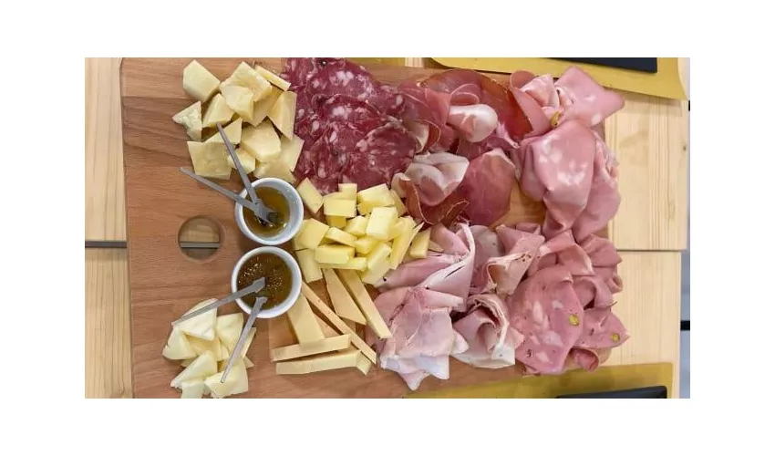 NERA DI BUFALA ROMA EUR