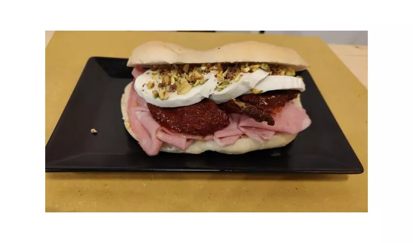 NERA DI BUFALA ROMA EUR