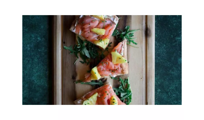 Bruschetta Snack Bar