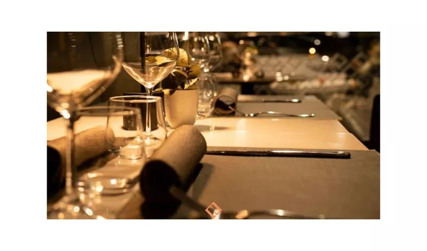 Noluré Lounge Bar