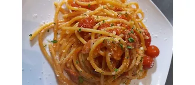 La Piazzetta Bar Trattoria con cucina tipica locale