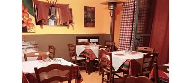 La Piazzetta Bar Trattoria con cucina tipica locale