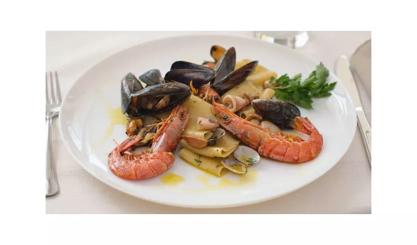Lola Piccolo Hotel Camere e Appartamenti sul Mare
