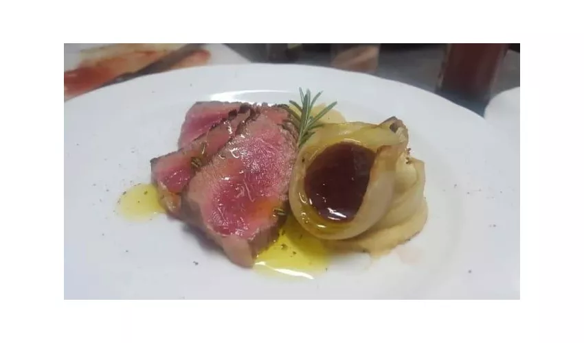 Tie-Break Restaurant