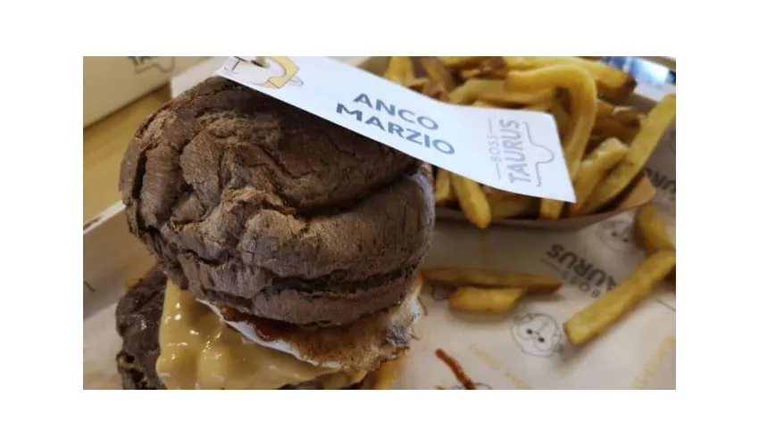 BOSS TAURUS - Burger Store