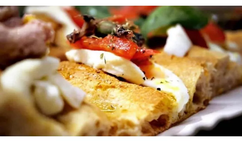 SimBIOsi Organic Pizza and lovely food