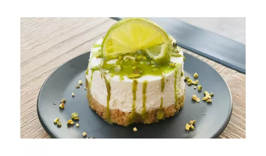 Roadhouse Bar Food & Drink