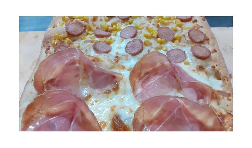 Roadhouse Bar Food & Drink