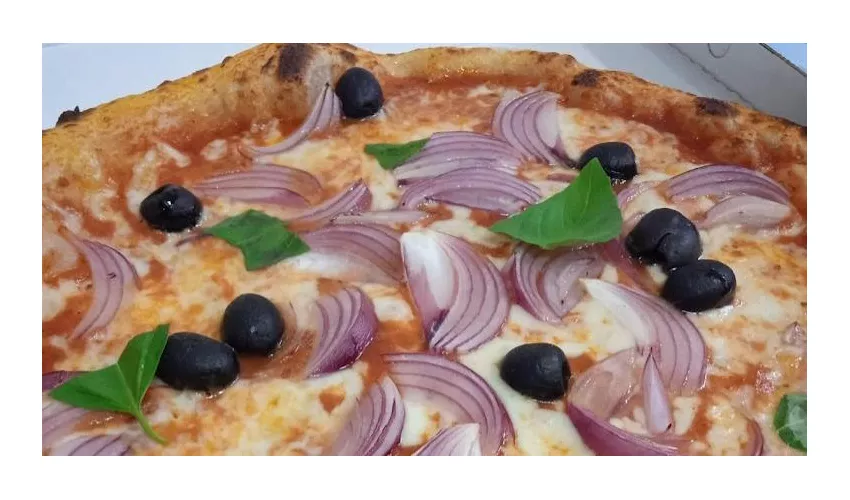 Bar pizza e sfizi di Russo Andrea