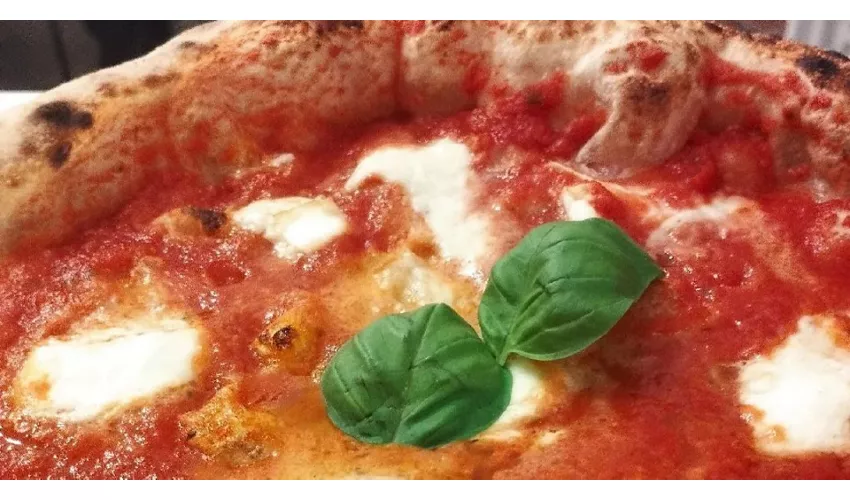 Pizzeria Pria Pulla