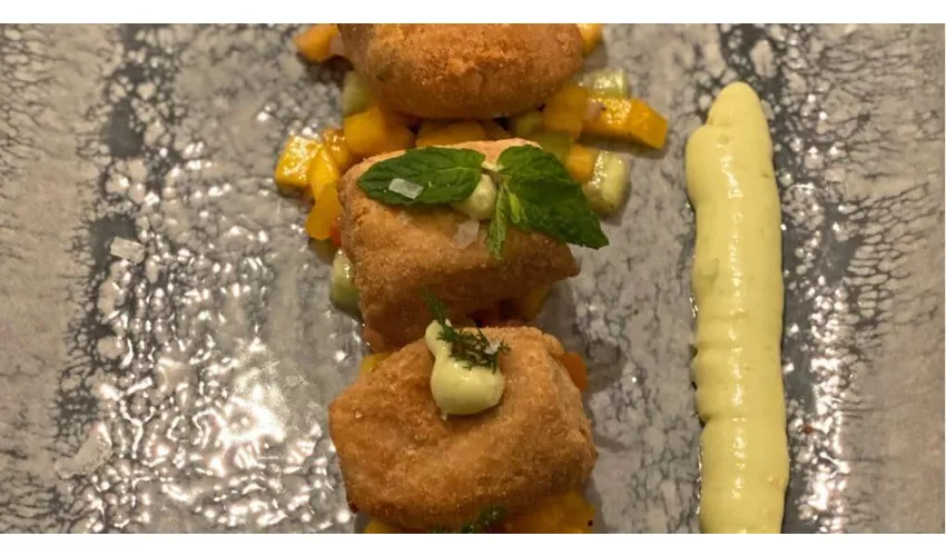 Noali Home Restaurant