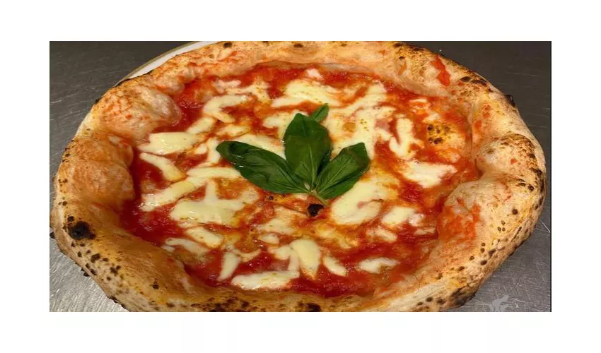 Pizza Napoli 2